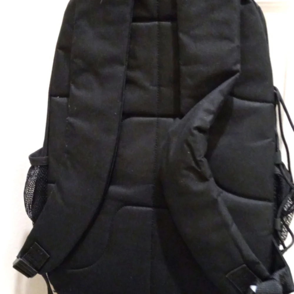 Mizzou Backpack, 4 Zipper Pockets With Mizzou beanie